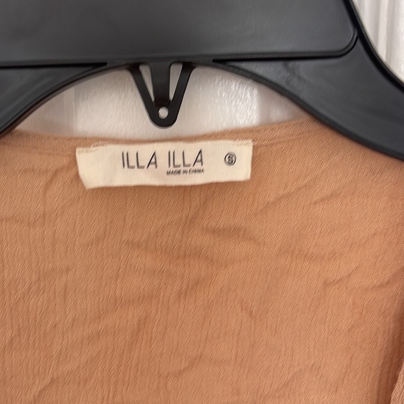 Linen Crop Top - Picture 2 of 3